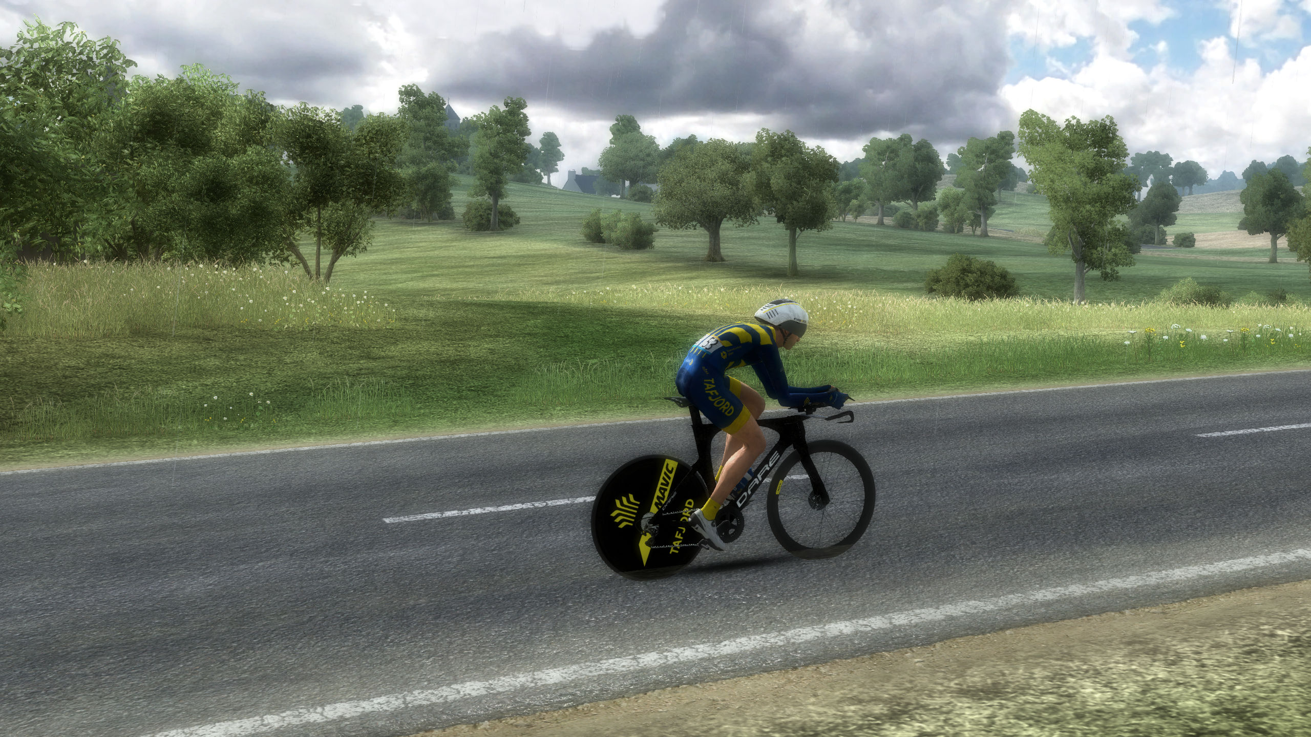 pcmdaily.com/images/mg/2025/Reports/C2/Isle of Man/PCM0008.jpg